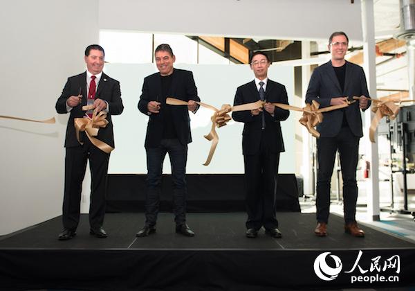 ���v��(chu��ng)ʼ�ˮ�����������������ף���һ�����Ї�(gu��)�v�f��ɽ�����I(l��ng)�����£��Ҷ���������(gu��)���ݱ��h�T����ɭ����v�����������ü�����