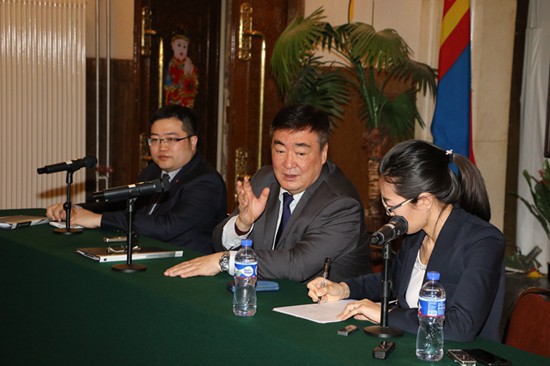 �Ї�(gu��)�v�ɹ�ʹ�^�Ϻ�����ʹ�e��ӛ���д���(hu��)���顰�ɕ�(hu��)������