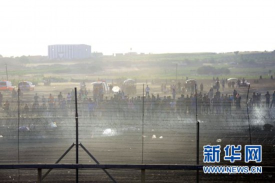 6��8��������˹̹���ڼ�ɳ߅���e�п��h���������A�W(w��ng)ӛ������� �z