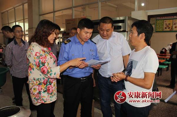 �ڌW(xu��)Уʳ�Ùz��ʳ������ӛ� .jpg