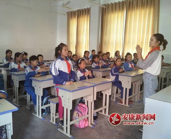 ���}�(du��)��(hu��) (2).jpg