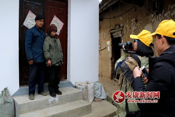 �@һ��(du��)��D�����ӳ��������(w��)���������pĿʧ����ʮ���꣬�ɷ�ʼ�K���x���������˺������Տ���Ӱ�����s��ʮ����ɽ·�����(d��ng)�F(xi��n)��(ch��ng)��.