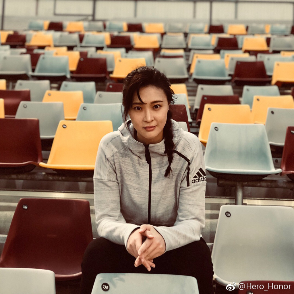 ���۲��ˈ�! �������_����(d��n)��Ů�����\ِ���f���e