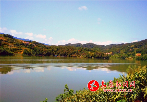 �h���L��