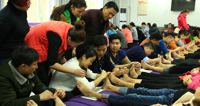  �����_��ԡ��Ӗ(x��n)���������M������Ӗ(x��n)���ѳɞ����Óؚ���Ե�һ���n������Ƭ��