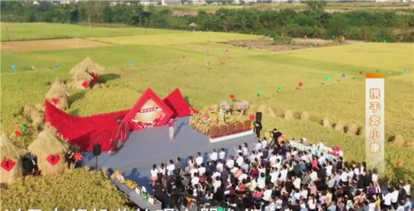 ȫ��(gu��)��Óؚ����(ji��n)����(y��u)��o(j��)�Ƭչ����ϵ�мo(j��)�Ƭ���y�ֱ�С����֮����ƪ