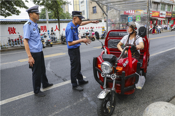 �����������ǹ�(li��n)�ψ�(zh��)��