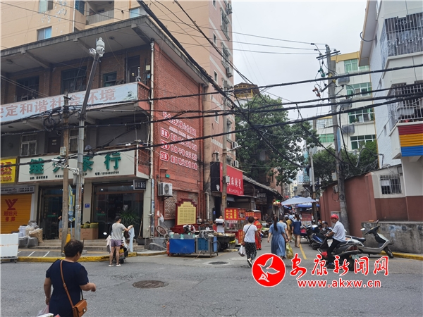 ���½ֵ�֩��W(w��ng)��|�������������R�ÿ�