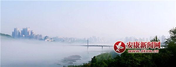 1.���գ������Ѕ^(q��)�h����������ز�׃��ʮ�����@���˂��������L�䣬���紩��������ɽ����������ɽ���r�����˂��ƺ���Ҫ��һ��֮