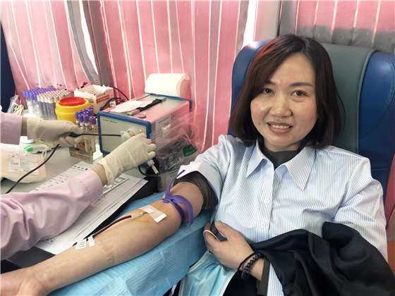 懷感恩之心 回社會(huì)之情 ——陜西興科房建集團(tuán)積極開(kāi)展主題獻(xiàn)血活動(dòng)